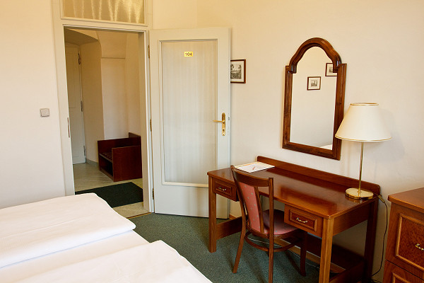 Hotel Adalbert - Pokoje a interiér