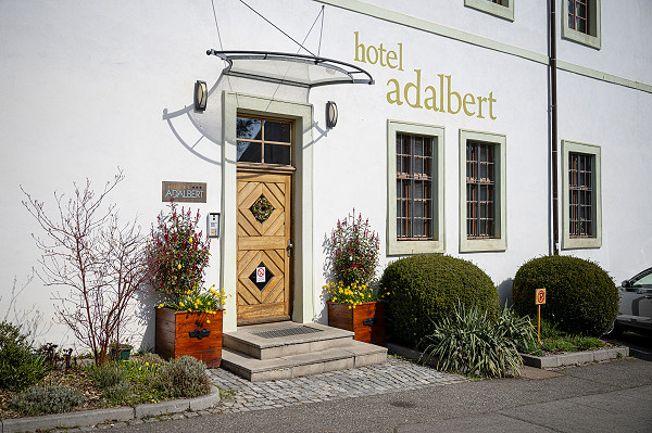 Hotel Adalbert - Exteriér