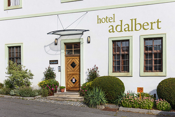 Hotel Adalbert - Exteriér