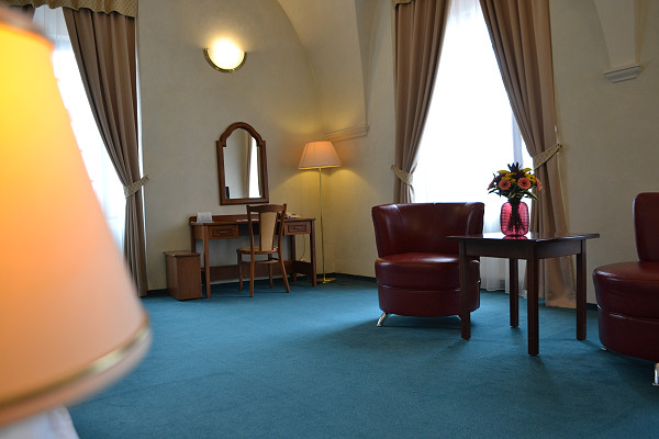 Hotel Adalbert - Pokoje a interiér